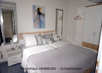 Ferienhaus HENNESEE + Schlafraum